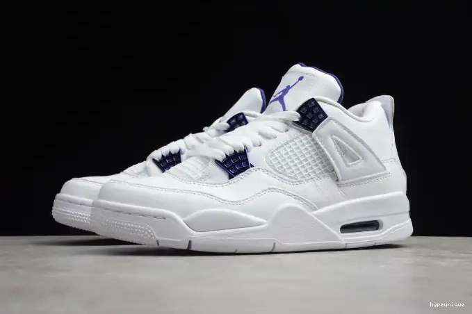 HYPE Purple 4 Court Jordan Air CT8527-115 0426